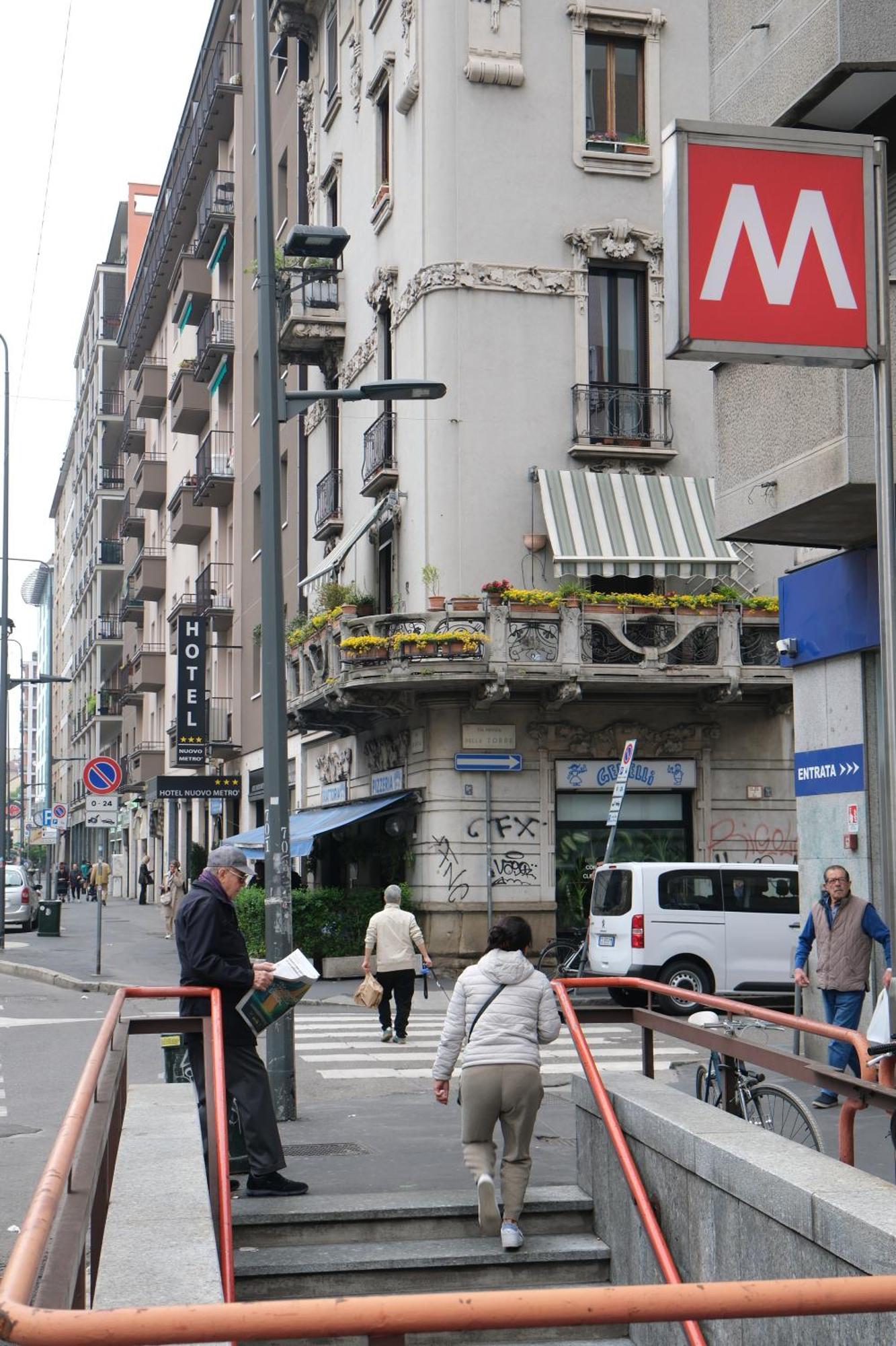 Hotel Nuovo Metro Милано Екстериор снимка